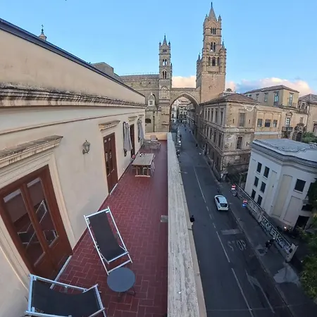 La Terrazza Cattedrale Exclusive Rooftop Private Cathedral * Palermo
