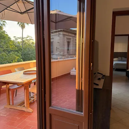 La Terrazza Cattedrale Exclusive Rooftop Private Cathedral Apartment Palermo