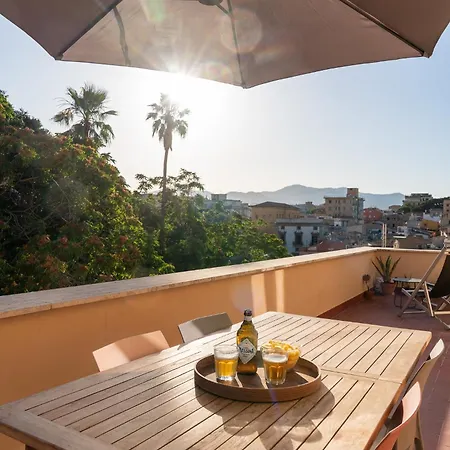 La Terrazza Cattedrale Exclusive Rooftop Private Cathedral Apartment *