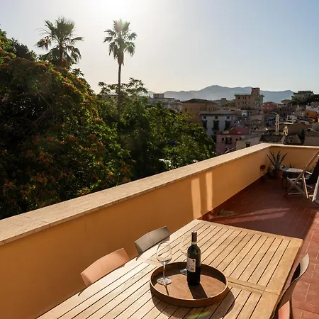La Terrazza Cattedrale Exclusive Rooftop Private Cathedral Apartamento *